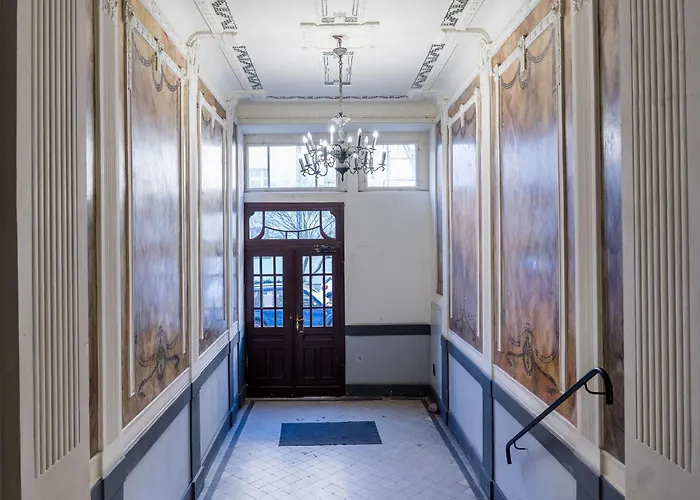 Wilson Park Homely With Mezzanine By Bookinghost Познань