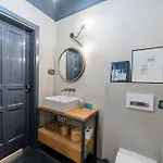 Wilson Park Homely With Mezzanine By Bookinghost