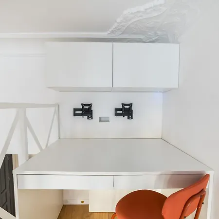 Wilson Park Homely With Mezzanine By Bookinghost 아파트